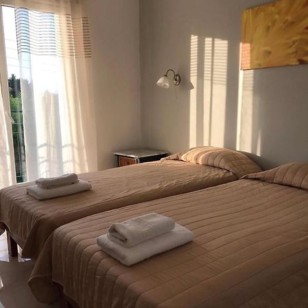 רודה Banos Apartments And Swimming Pool מראה חיצוני תמונה