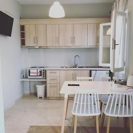 רודה Banos Apartments And Swimming Pool מראה חיצוני תמונה